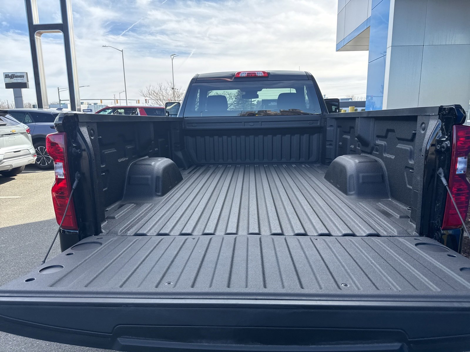2025 Chevrolet Silverado 1500 photo 9