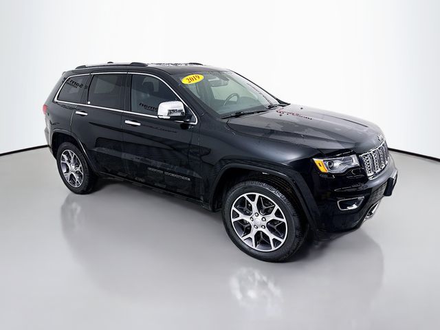 2019 Jeep Grand Cherokee Overland's photo