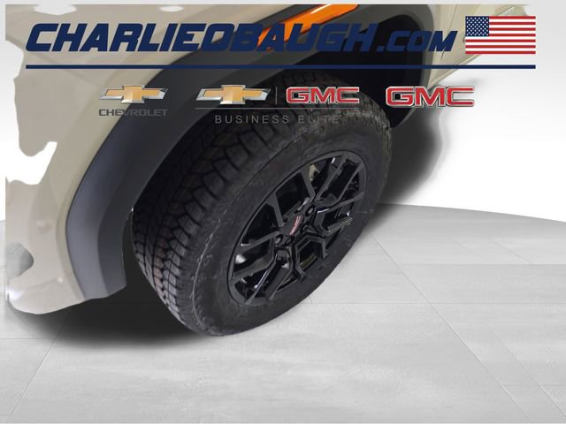 2026 GMC Canyon Elevation's photo