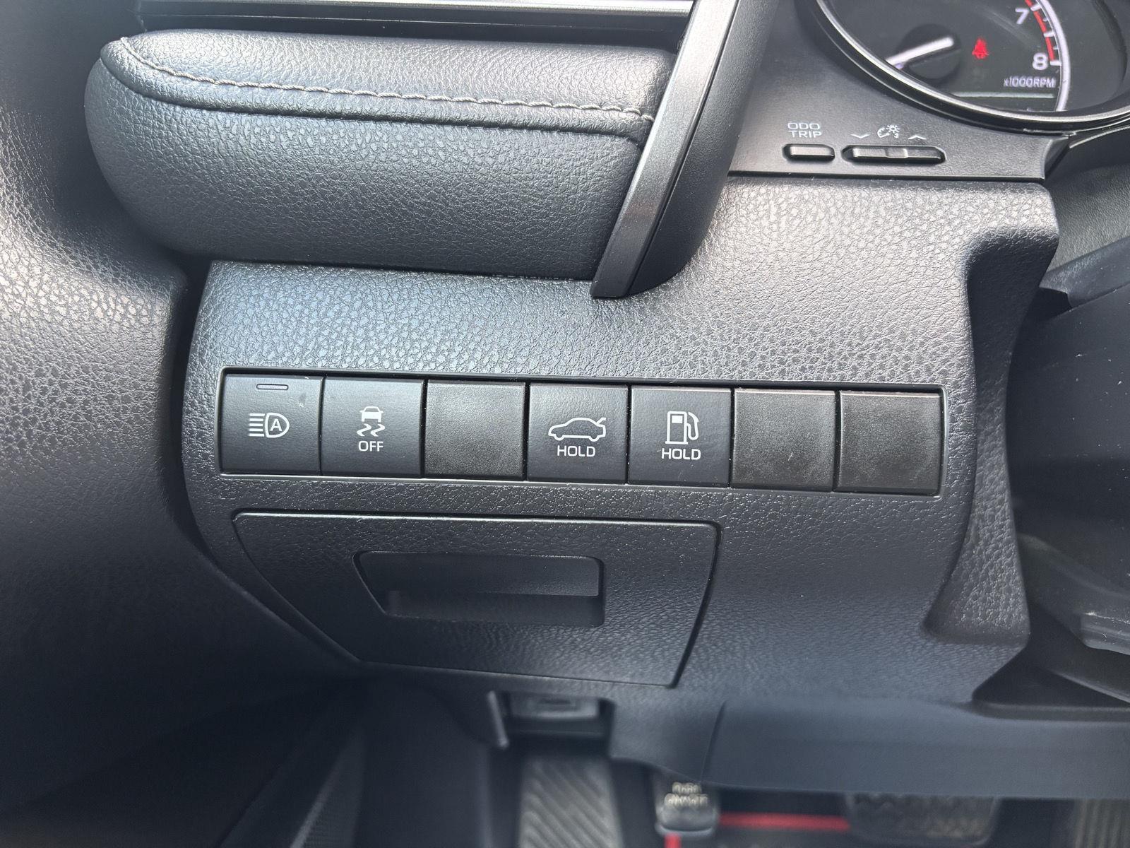 2021 Toyota Camry SE photo 20