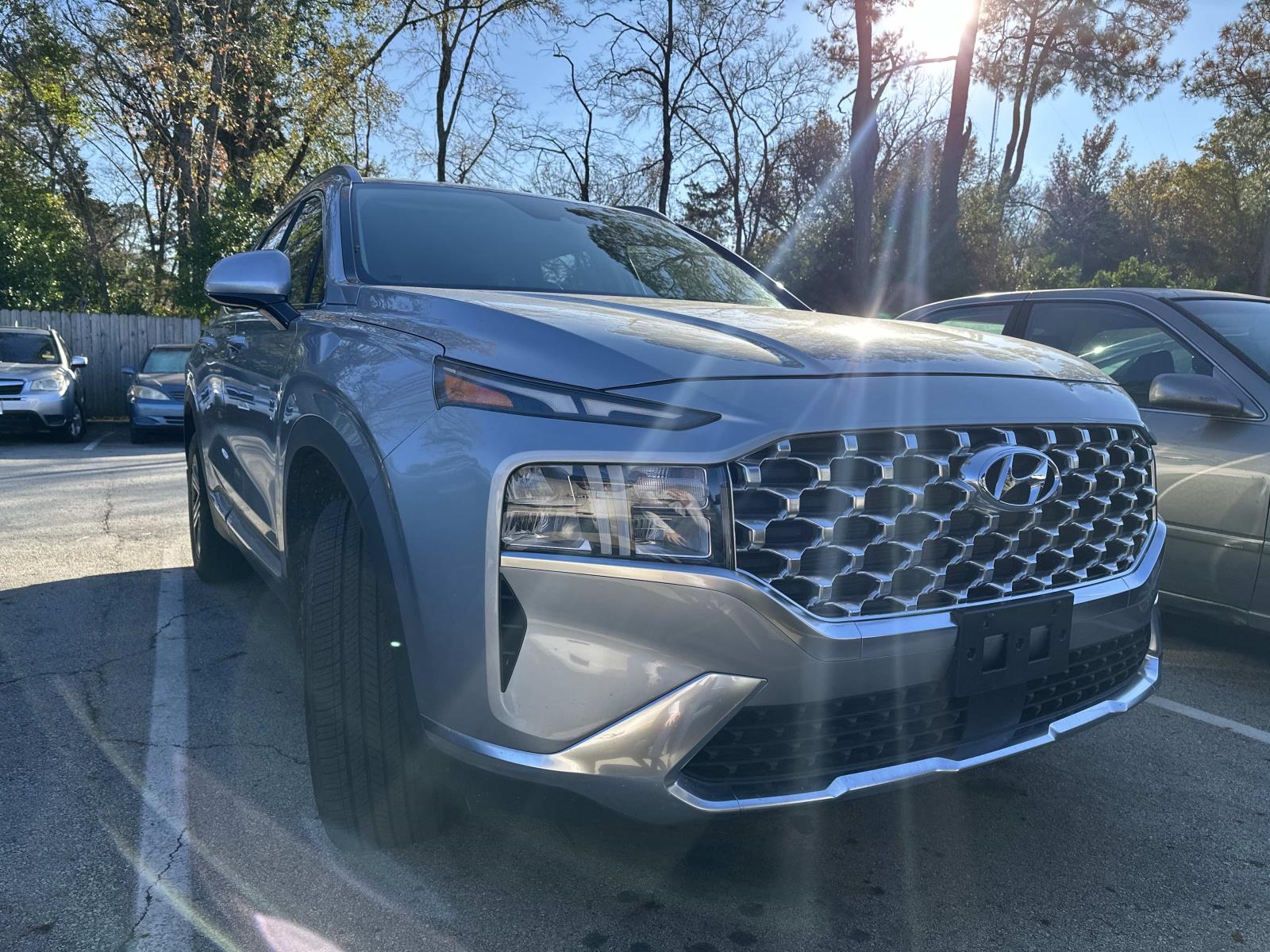 2022 Hyundai Santa Fe SEL's photo