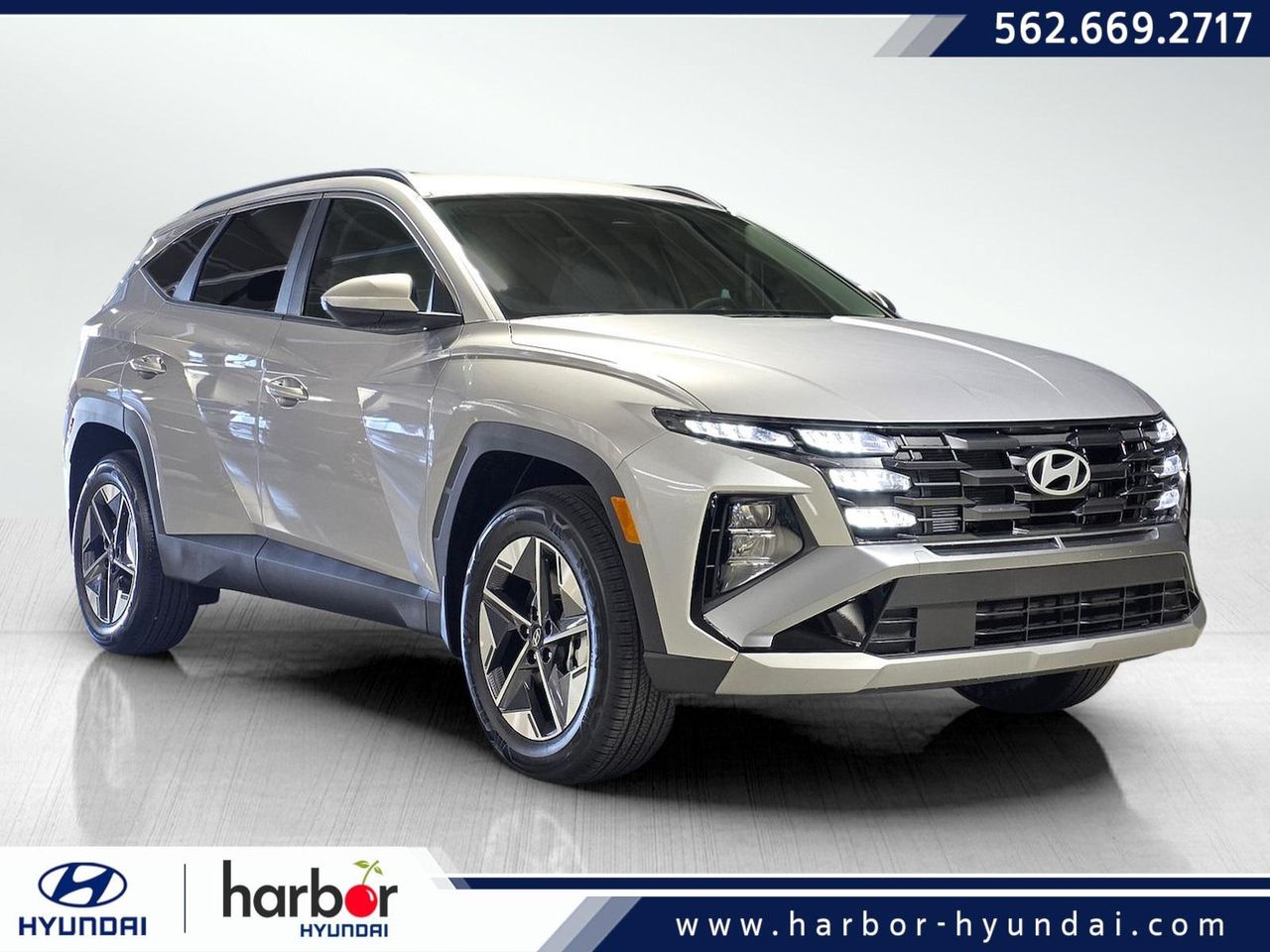 2026 Hyundai Tucson Blue SE's photo
