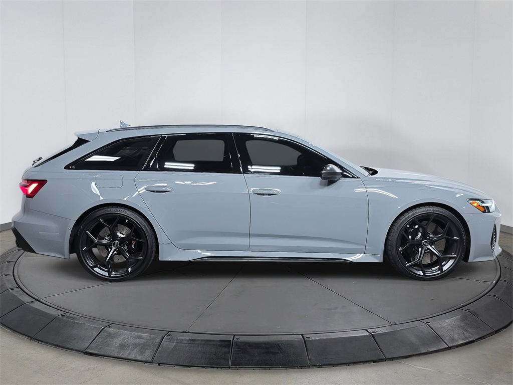 2025 Audi RS 6 Avant Performance Base photo 6