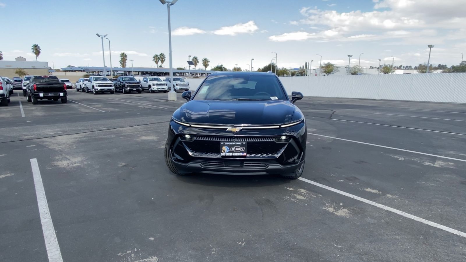 2026 Chevrolet Equinox EV 1LT photo 2