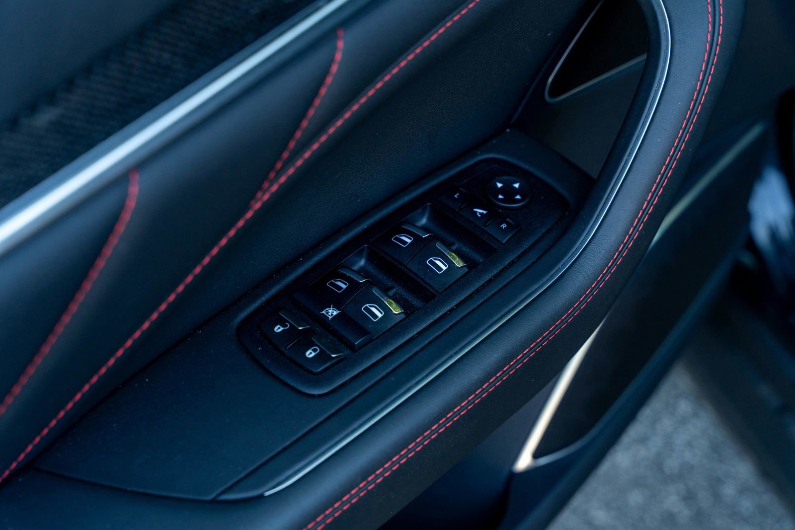 2024 Maserati Levante Modena photo 17