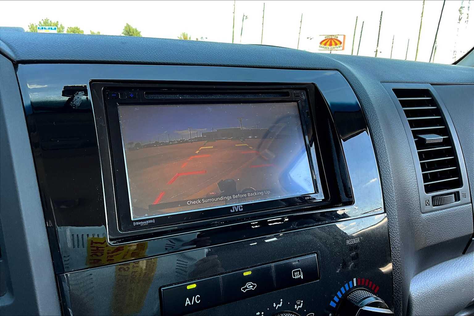 2013 Toyota Tundra Double Cab photo 24