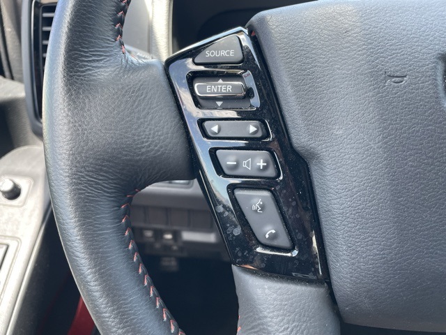 2024 Nissan Frontier PRO-4X photo 8