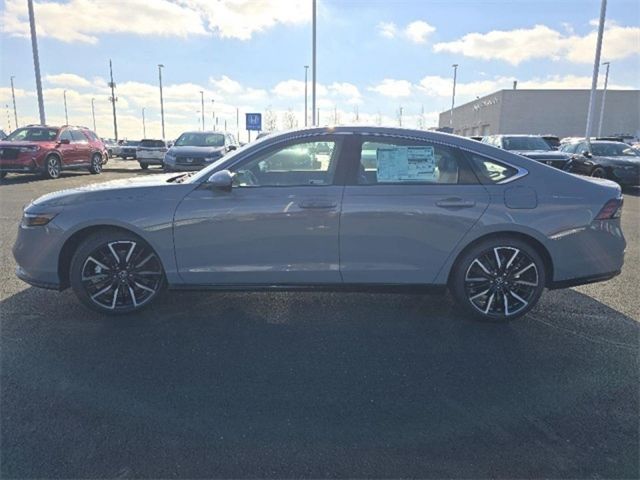 2025 Honda Accord Hybrid Touring photo 5
