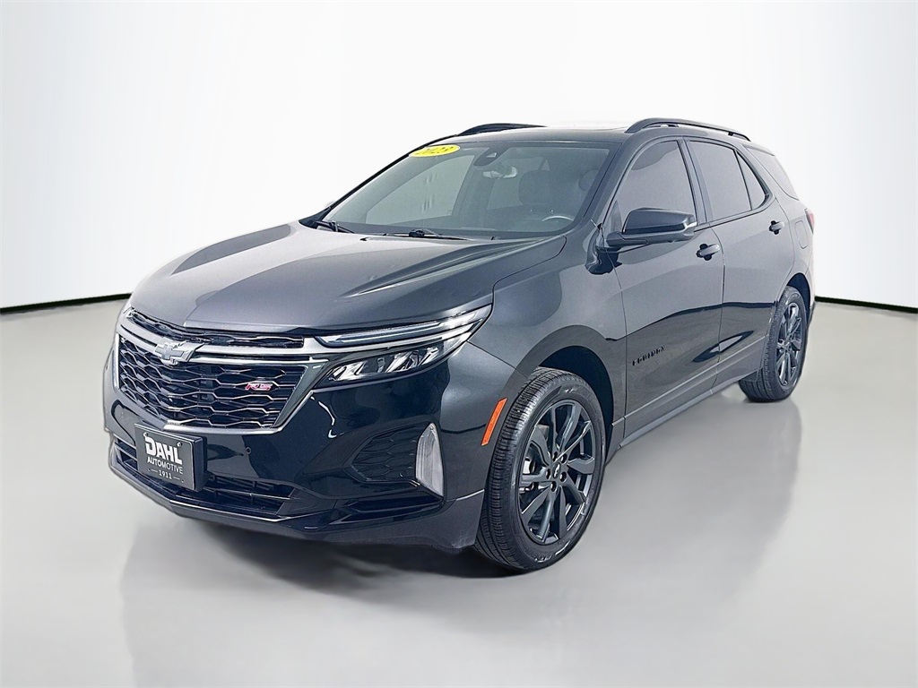 2023 Chevrolet Equinox RS photo 2