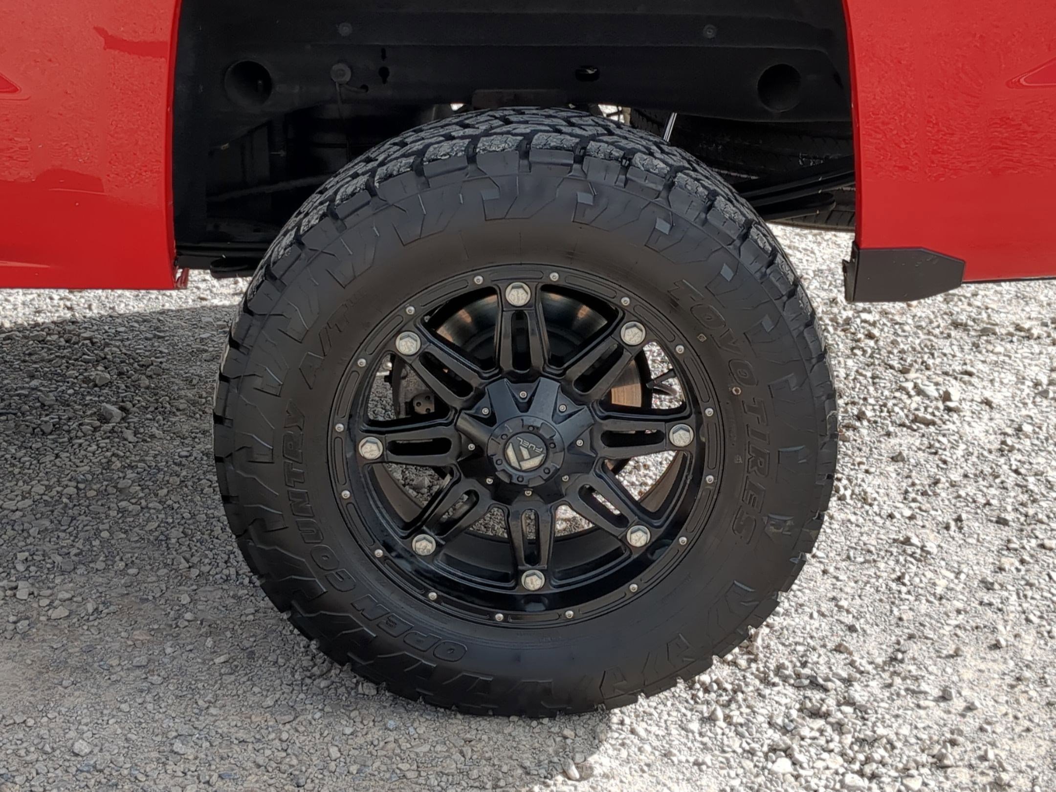 2018 Chevrolet Silverado 1500 LT photo 12