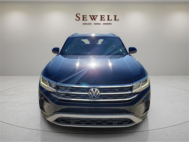 2021 Volkswagen Atlas Cross Sport SE Technology photo 2