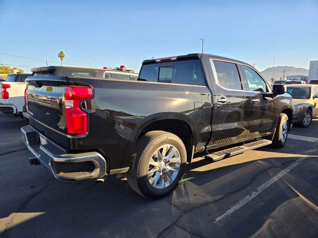2021 Chevrolet Silverado 1500 LTZ photo 2