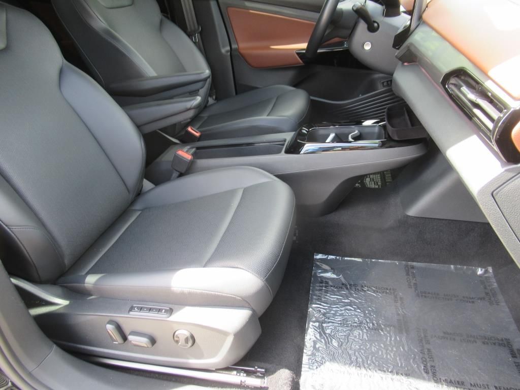 2022 Volkswagen ID.4 Pro S photo 10
