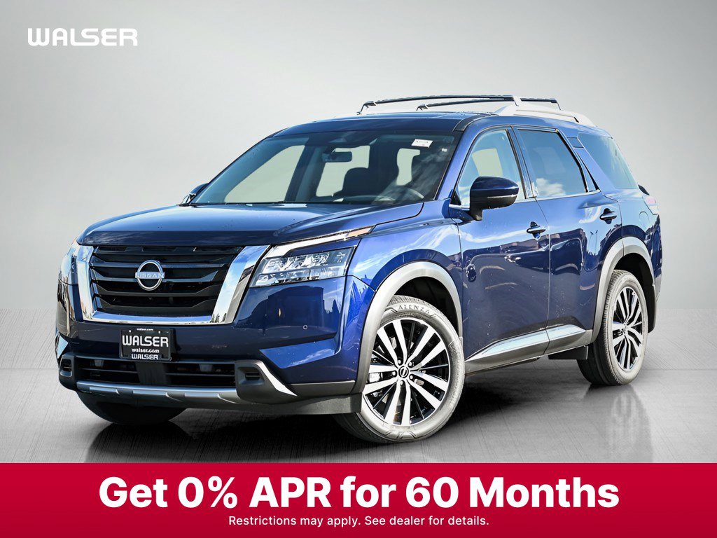 2025 Nissan Pathfinder Platinum's photo