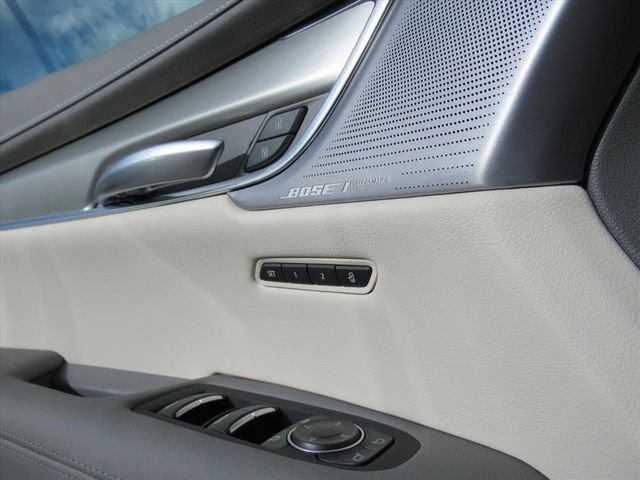 2025 Cadillac XT5 Premium Luxury photo 24