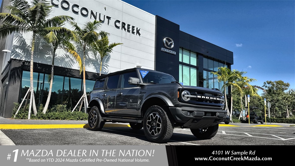 2023 Ford Bronco 4-Door Outer Banks's photo