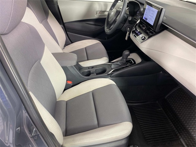 2024 Toyota Corolla LE photo 10