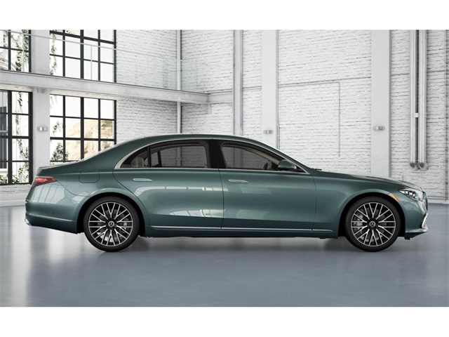 2026 Mercedes Benz S 580 4MATIC photo 2