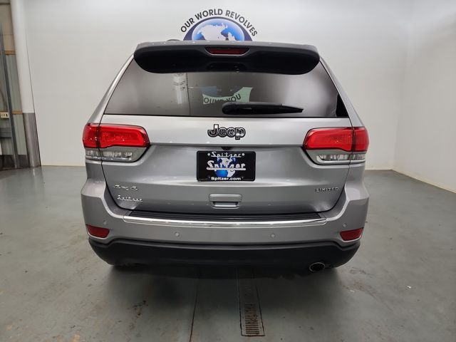 2018 Jeep Grand Cherokee Limited photo 2