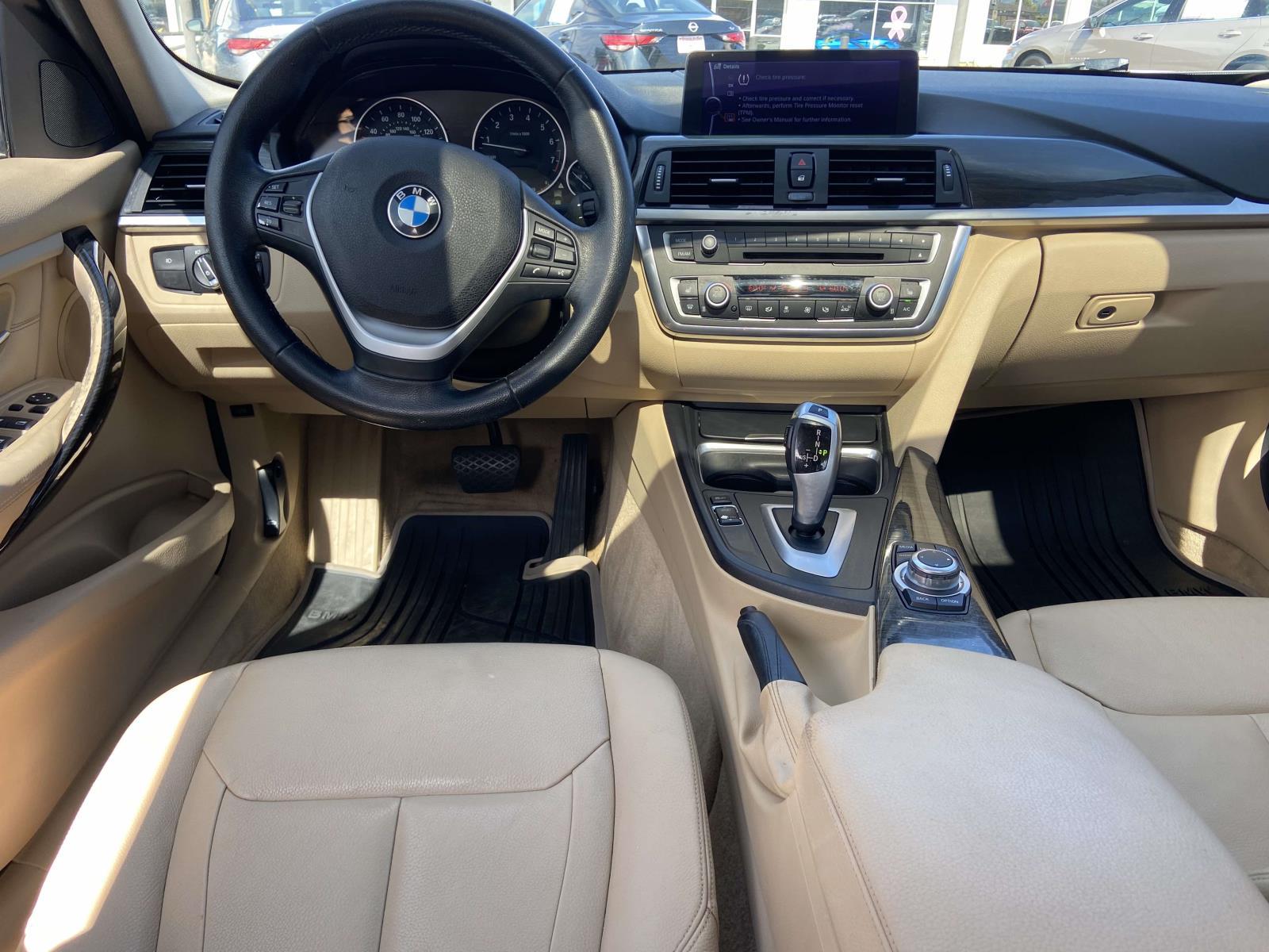 2013 Bmw 328i SA photo 2