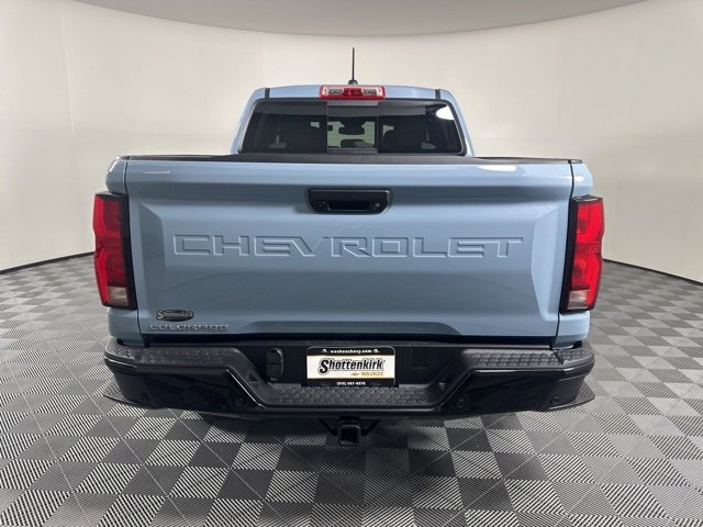 2026 Chevrolet Colorado Z71 photo 3