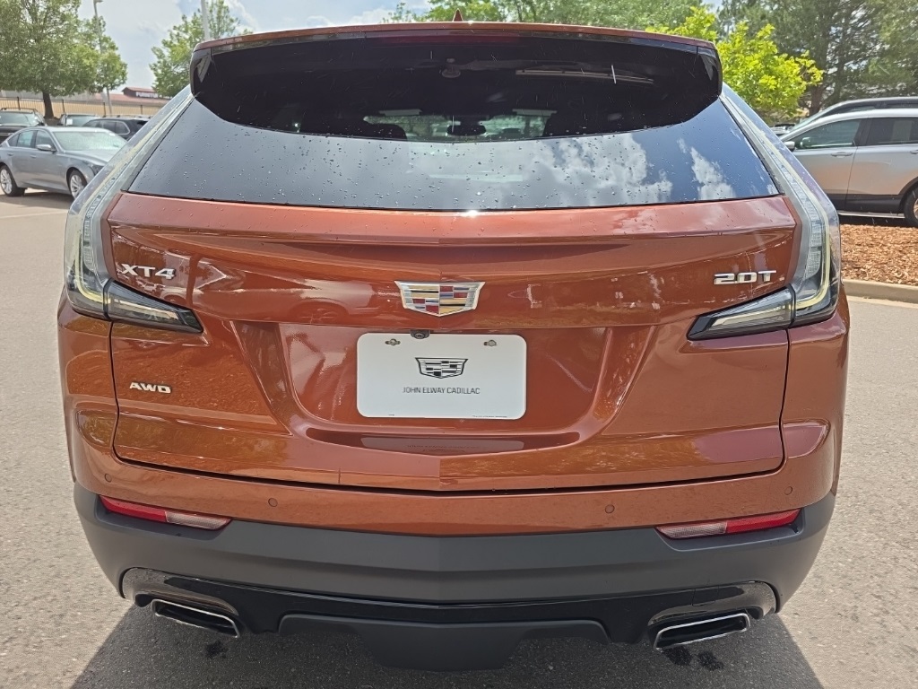 2019 Cadillac XT4 Sport photo 4