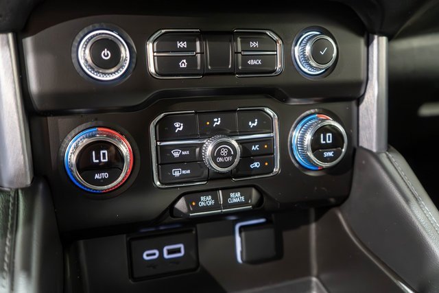 2024 Gmc Yukon SLE photo 24