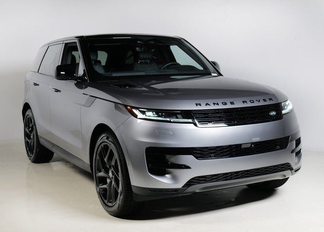 2025 Land Rover Range Rover Sport SE photo 5