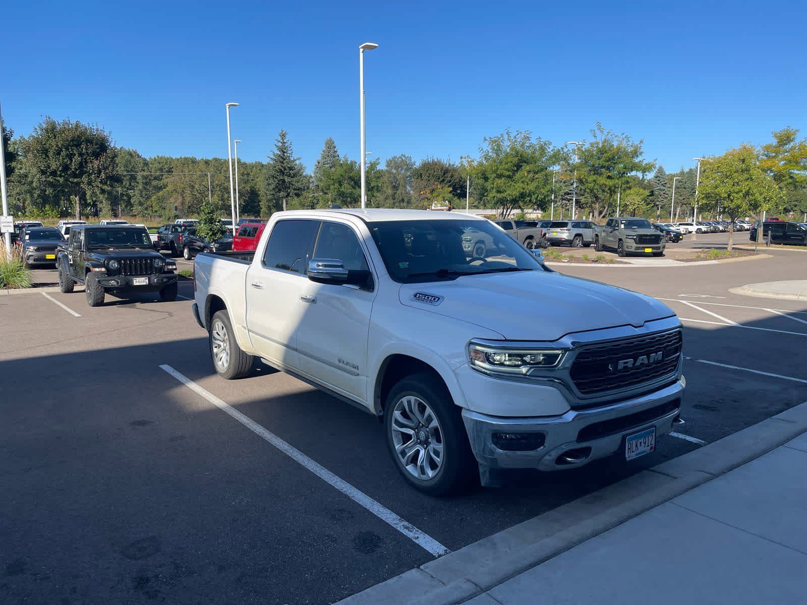 2022 Ram 1500 Limited photo 3