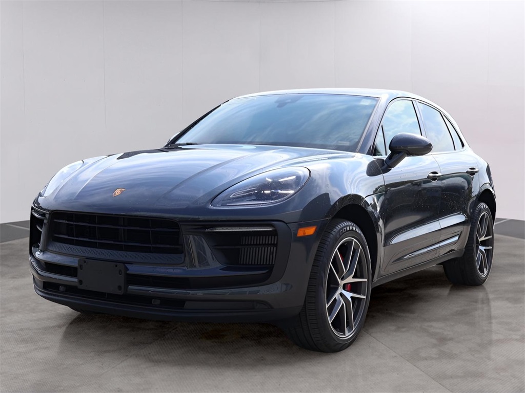 2022 Porsche Macan S photo 3