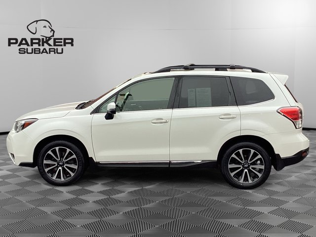 2018 Subaru Forester Touring photo 2
