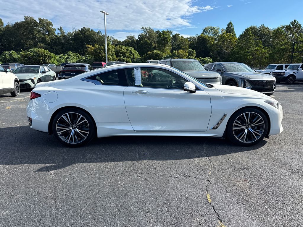 2021 Infiniti Q60 3.0t Luxe photo 2