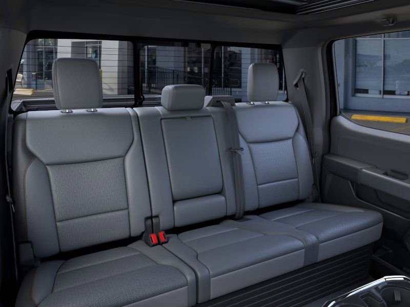 2025 Ford F-150 Lightning Lariat photo 11