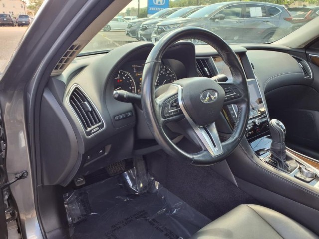 2019 Infiniti Q50 3.0t LUXE photo 19