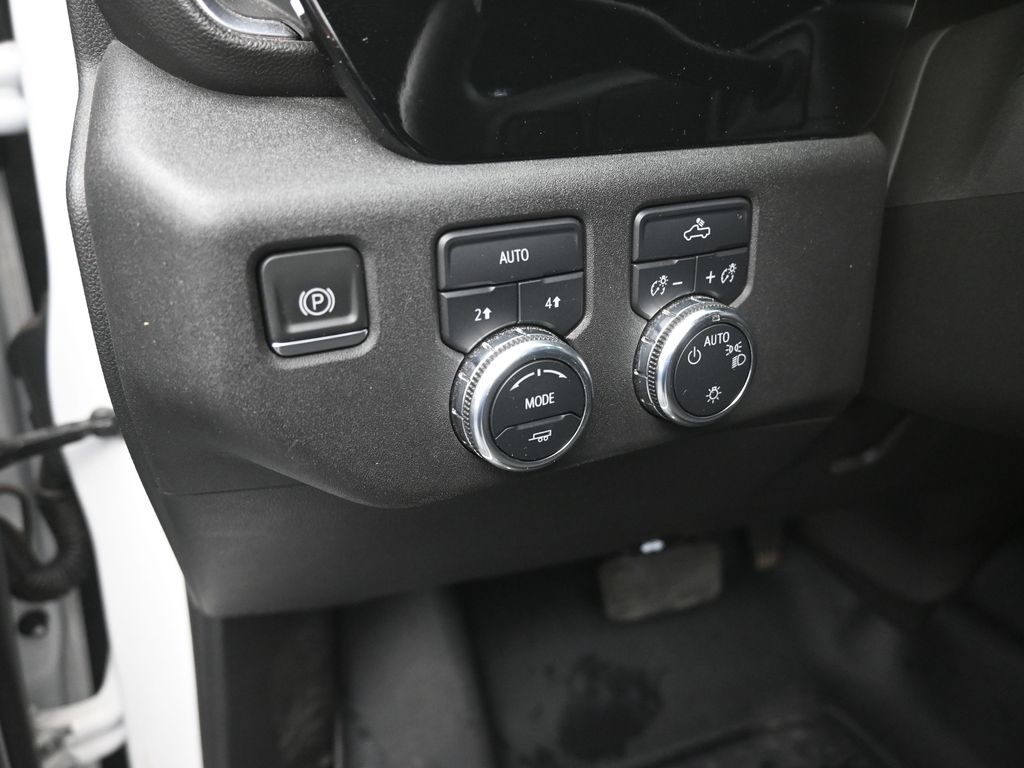 2023 Gmc Sierra 1500 SLE photo 13