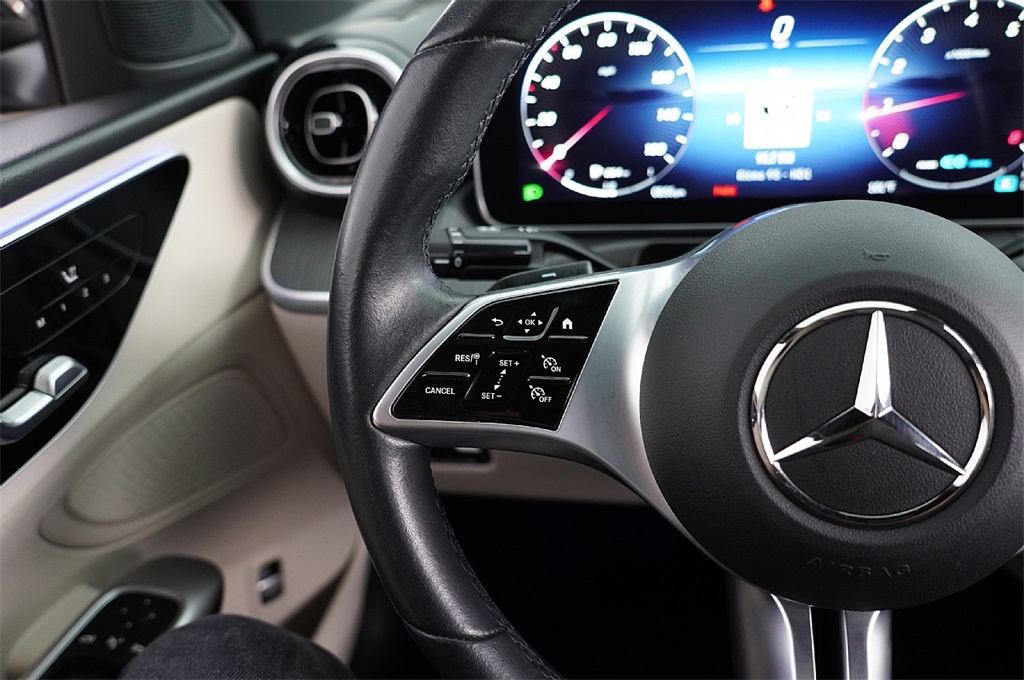 2022 Mercedes Benz C 300 photo 21