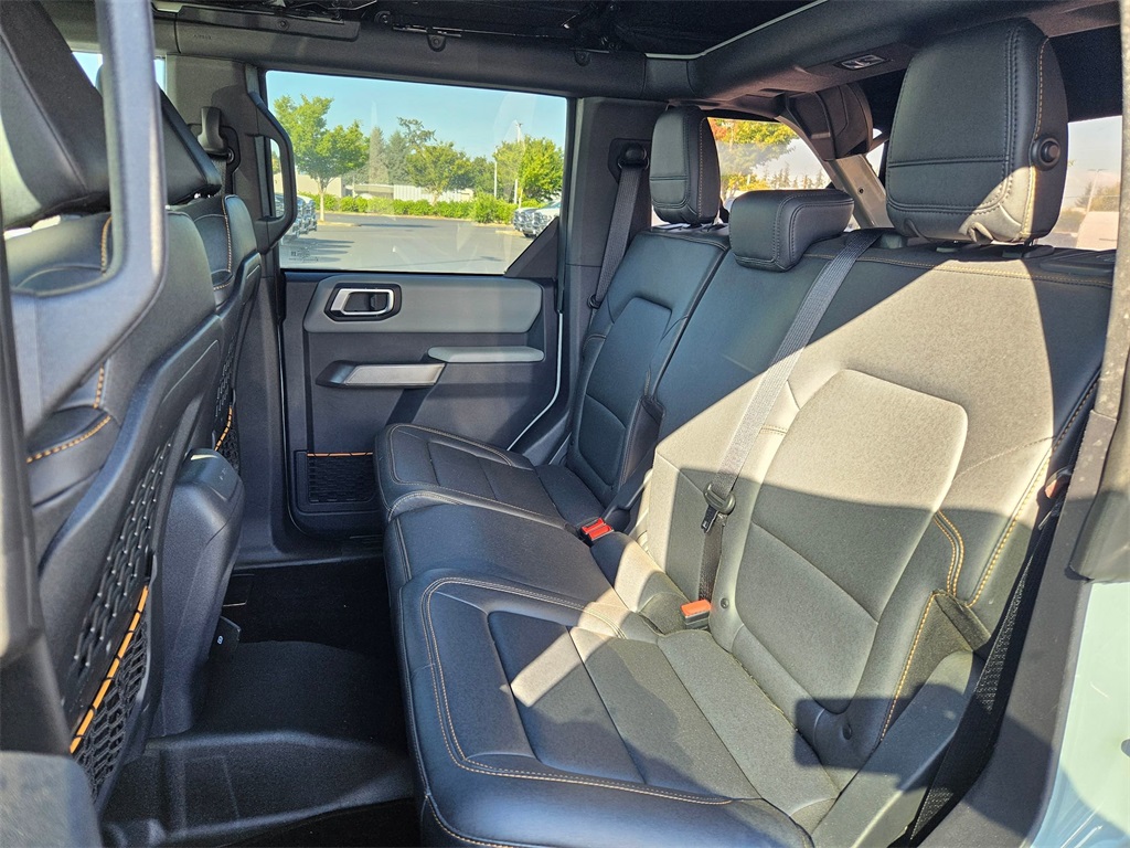 2023 Ford Bronco Badlands photo 26