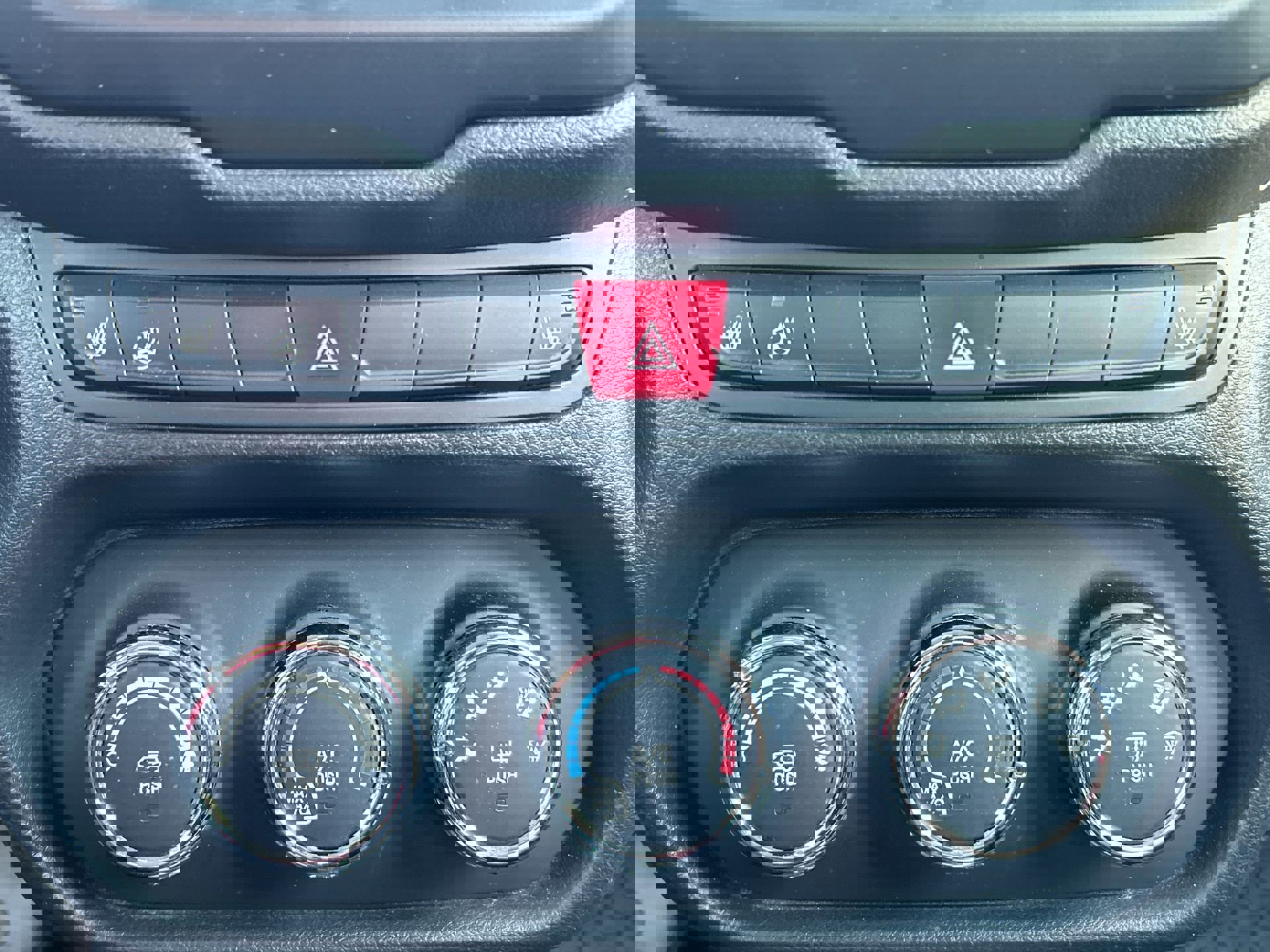 2016 Jeep Renegade Latitude photo 6