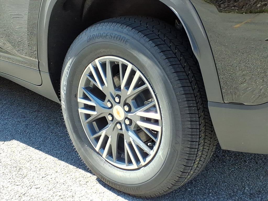 2026 Chevrolet Traverse photo 4
