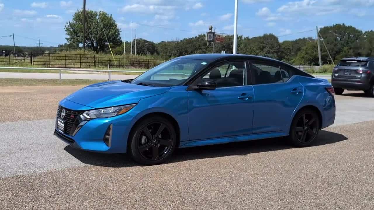 2024 Nissan Sentra SR photo 4