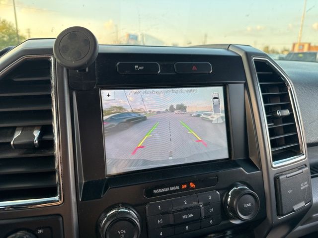 2016 Ford F-150 XLT photo 15