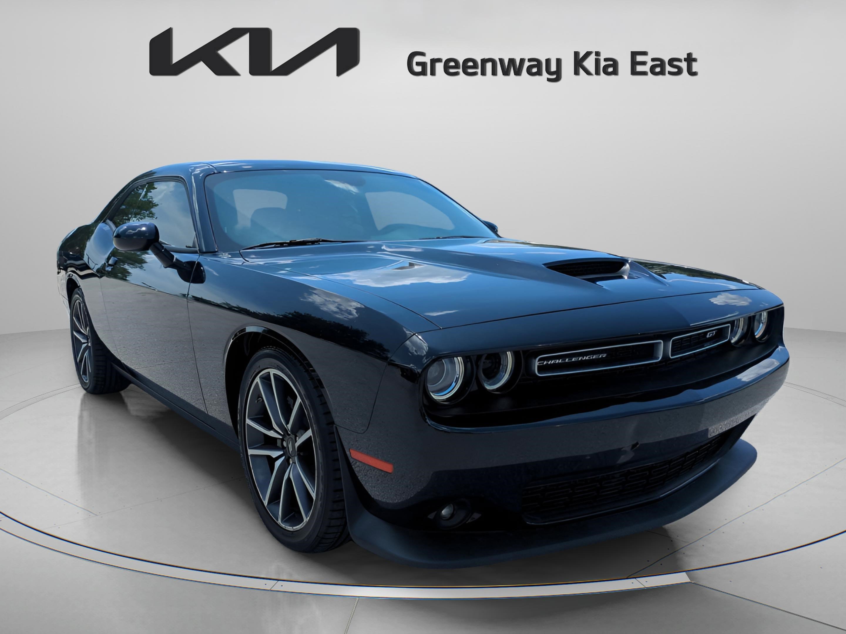 2023 Dodge Challenger GT photo 2