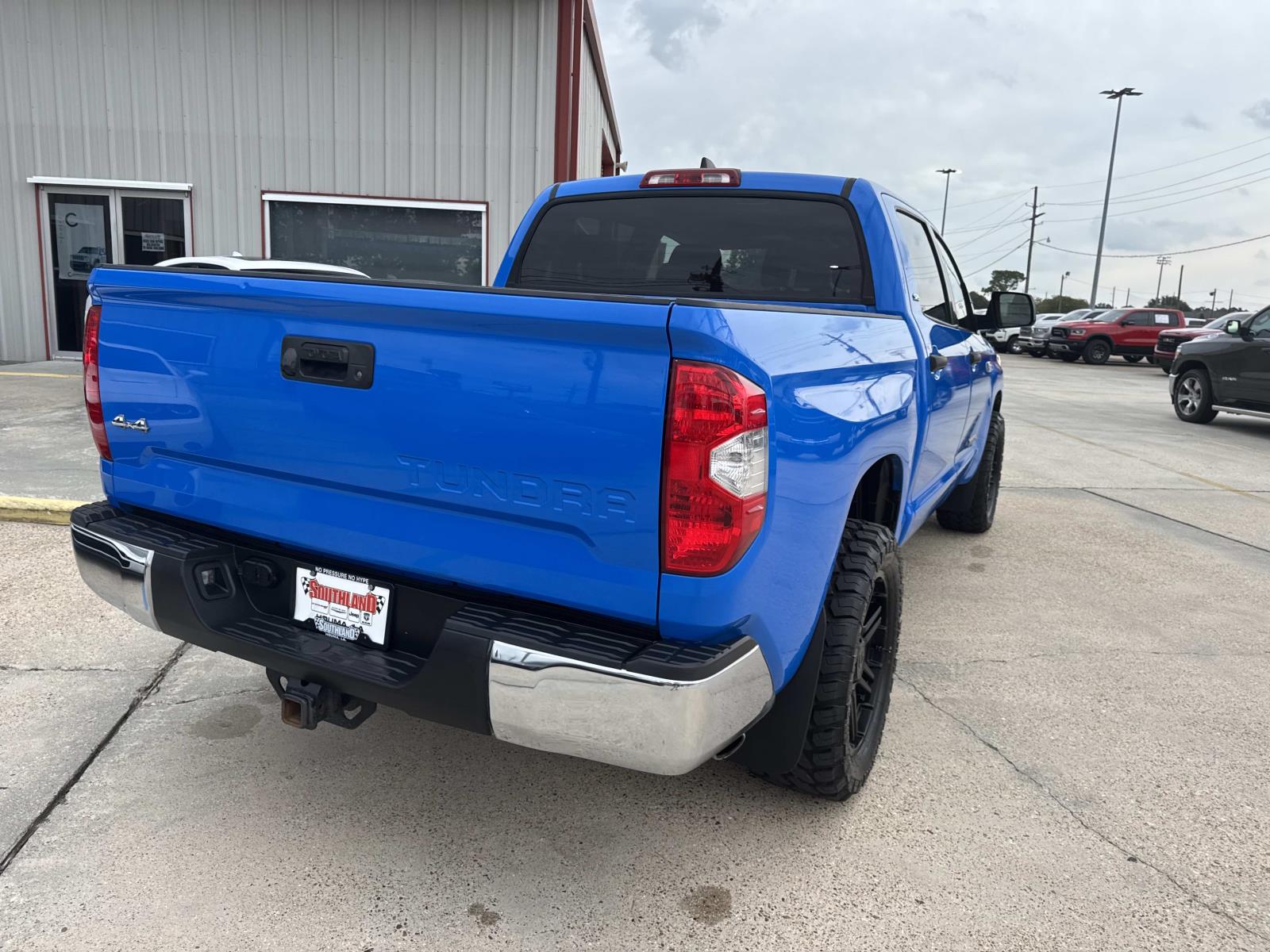 2020 Toyota Tundra SR5 Grade photo 6