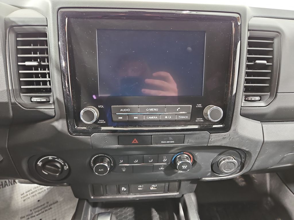 2022 Nissan Frontier S photo 17