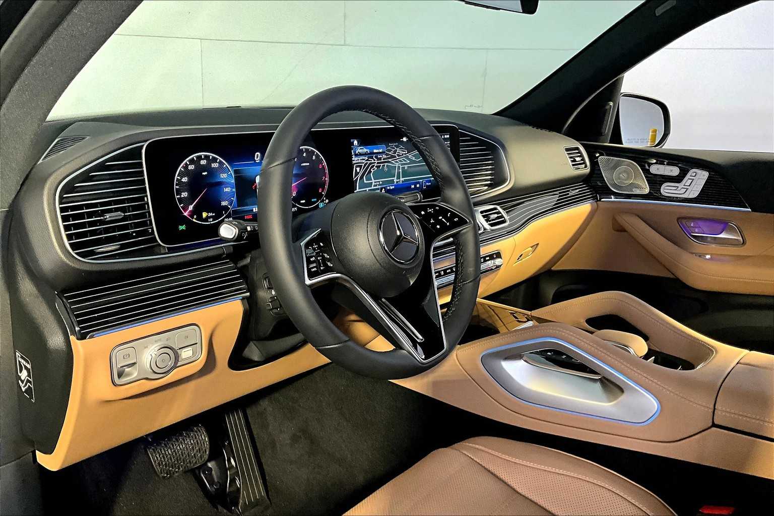 2025 Mercedes Benz GLE 450 4MATIC photo 3