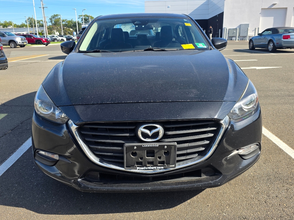 2018 Mazda Mazda3 Touring photo 2