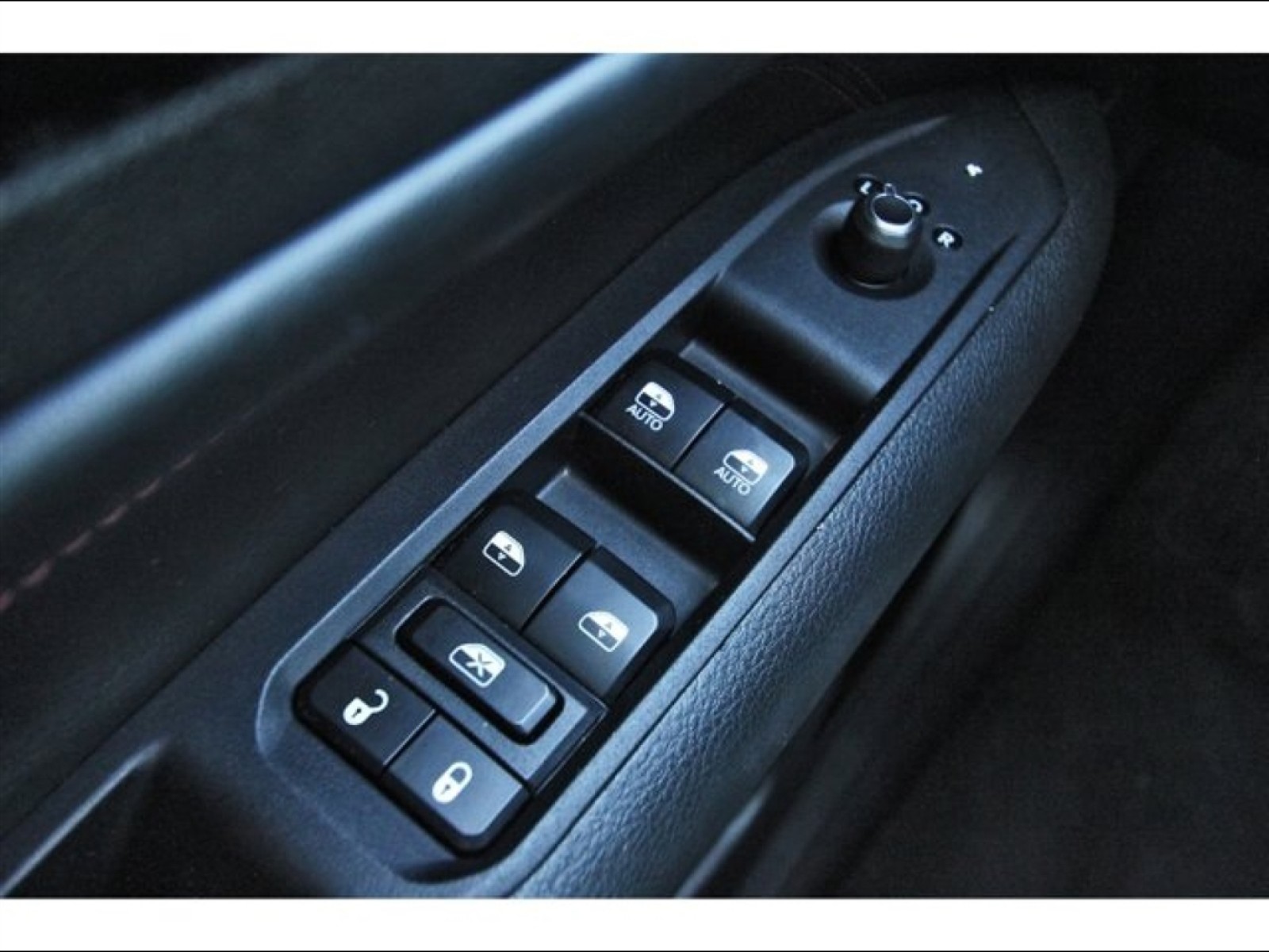 2024 Jeep Compass Trailhawk  at Robbins Nissan