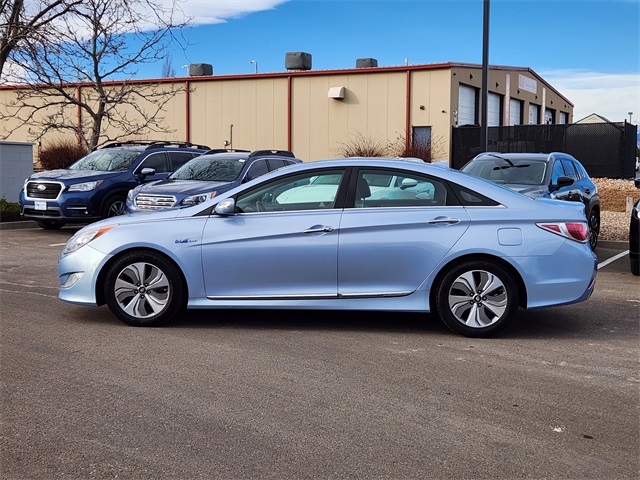 Used 2013 Hyundai Sonata Hybrid Limited with VIN KMHEC4A49DA080934 for sale in Longmont, CO