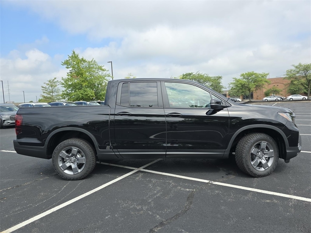 2025 Honda Ridgeline TrailSport photo 14