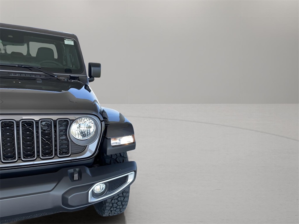 2025 Jeep Gladiator Sport photo 3
